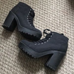 Black Combact Boots